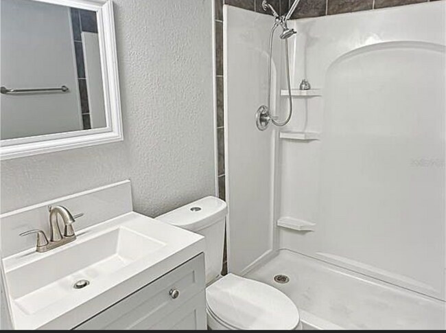 Foto del edificio - 152 Springwood Cir