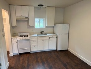 Building Photo - 10381 California 116-5 Building Photo - 10381 California 116-5