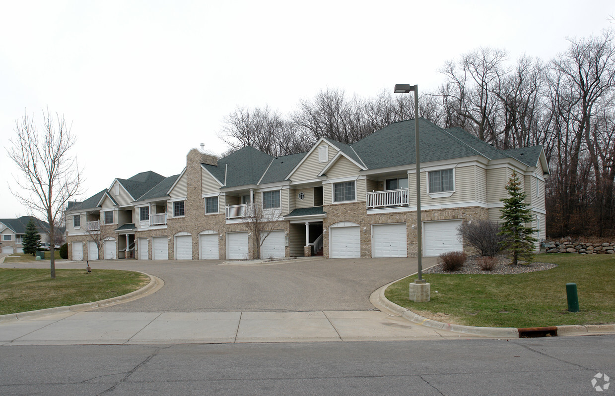 Primary Photo - Raspberry Woods Townhomes