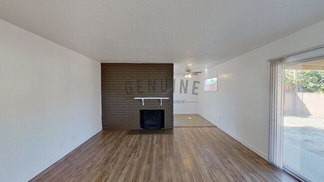 Foto del edificio - Charming 4Bd House in Anaheim