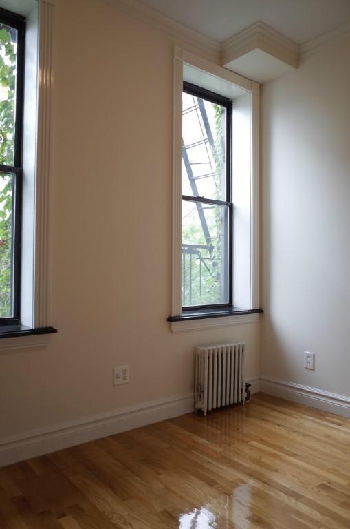 Foto del edificio - 248 Mott St