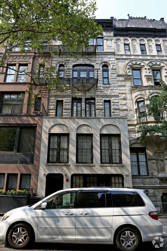 Foto del edificio - 108 W 74th St