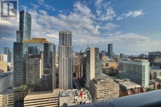 Building Photo - 38 Grenville St