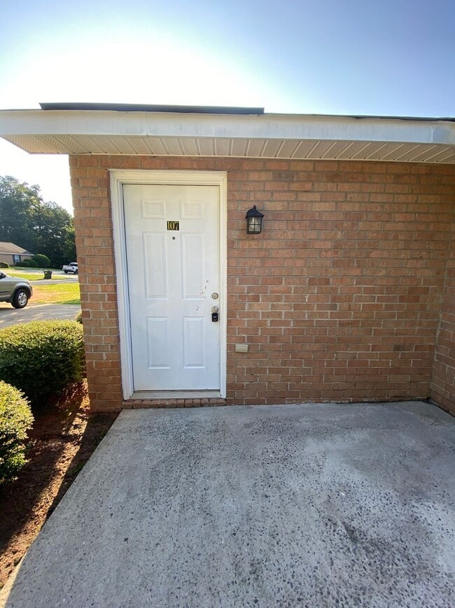 Photo - 107/109 Cameron Court Apartment