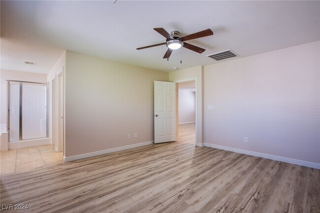 Building Photo - 10152 Ocicat Ave