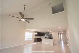 Building Photo - 17603 Rose Summit Ln