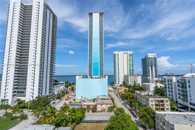 Foto del edificio - 321 NE 26th St
