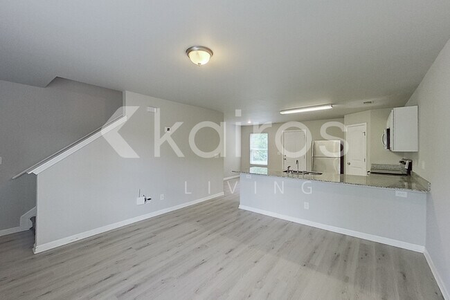 Building Photo - 207 Hawthorn Trail