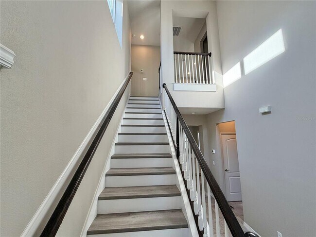 Foto del edificio - 15060 Andrew Aly