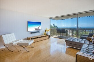 Building Photo - 6542 Ocean Crest Dr