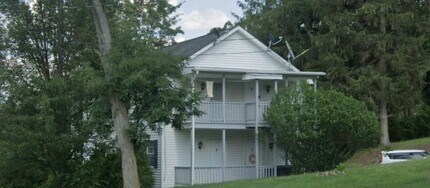 Building Photo - 17030 Old National Pike SW
