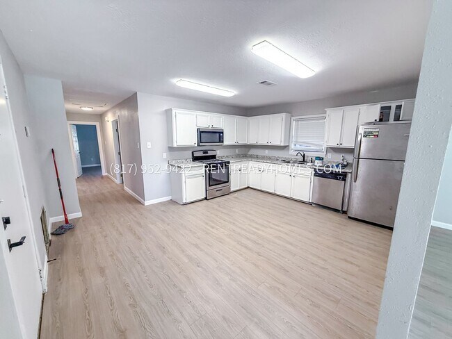 Foto del edificio - 1400 E 25th St