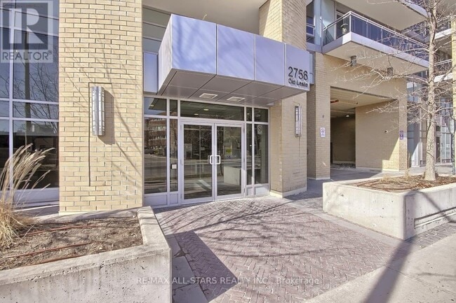 Building Photo - 2756-2756 Old Leslie St