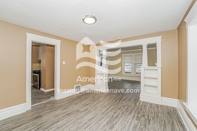 Foto del edificio - 1494 Preston Ave