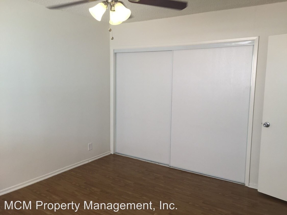 Foto del edificio - 6051 Romaine St