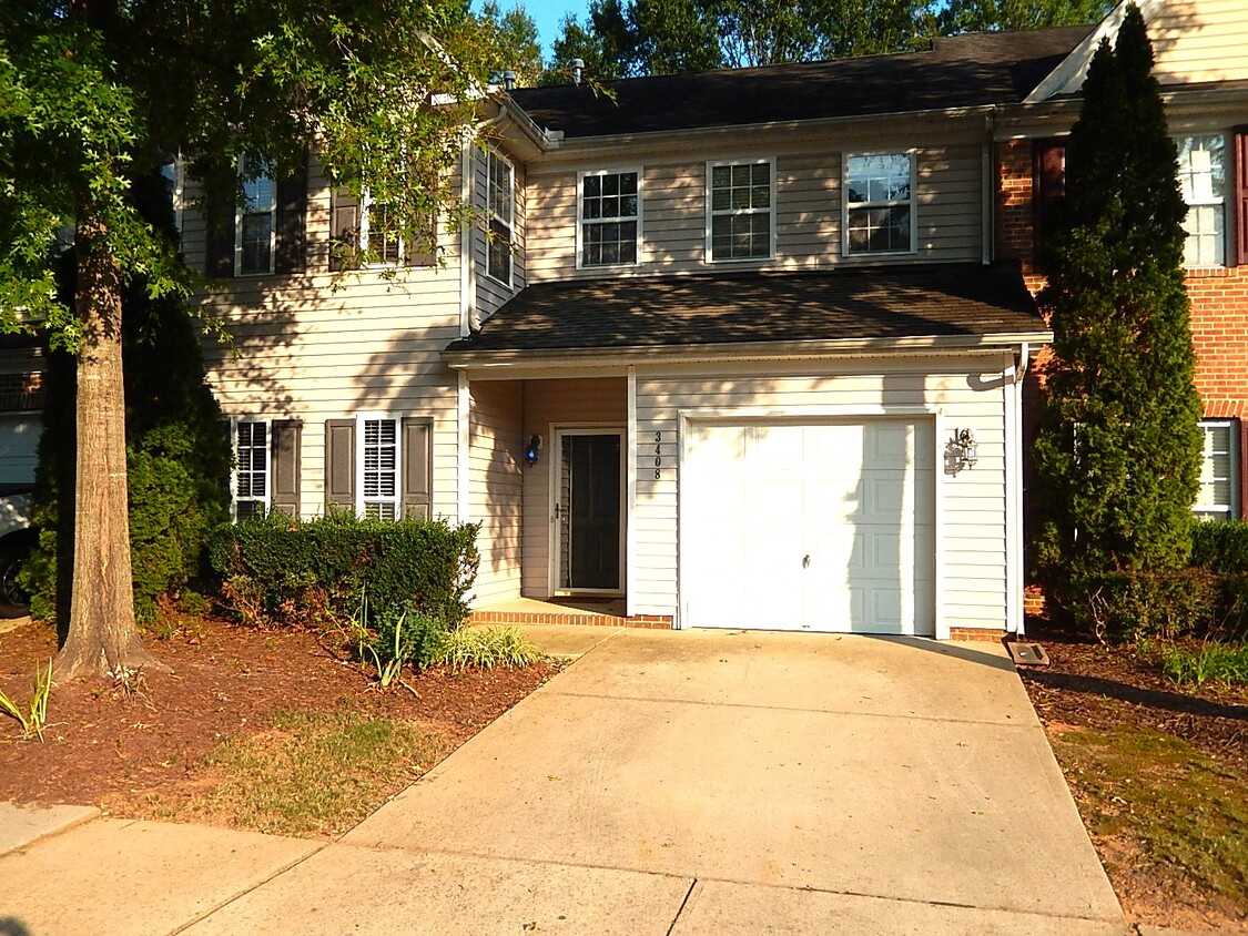 Primary Photo - 3408 Archdale Dr