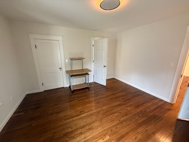 Building Photo - 89 Clapp St