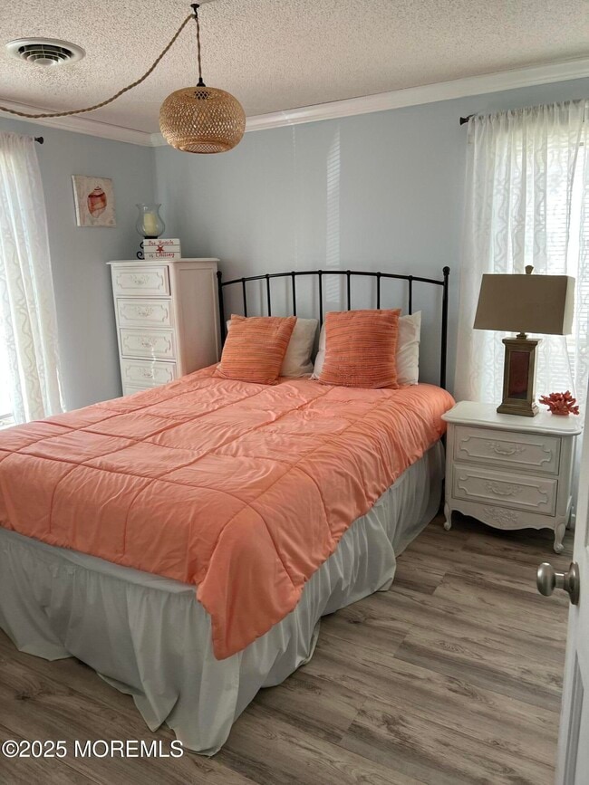 Building Photo - 27 S Dayton Dr