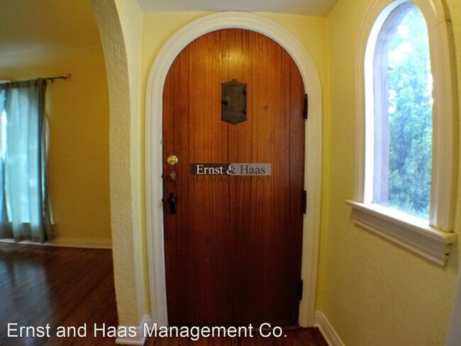 Foto del edificio - 3 br, 1.5 bath House - 2132 Cedar Ave.