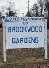 Building Photo - 1023 S Church St