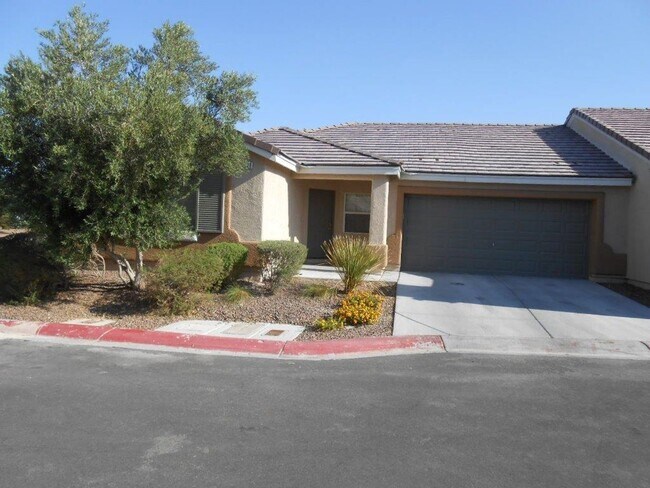 Building Photo - Cute Single Story Home in NW Gated Community