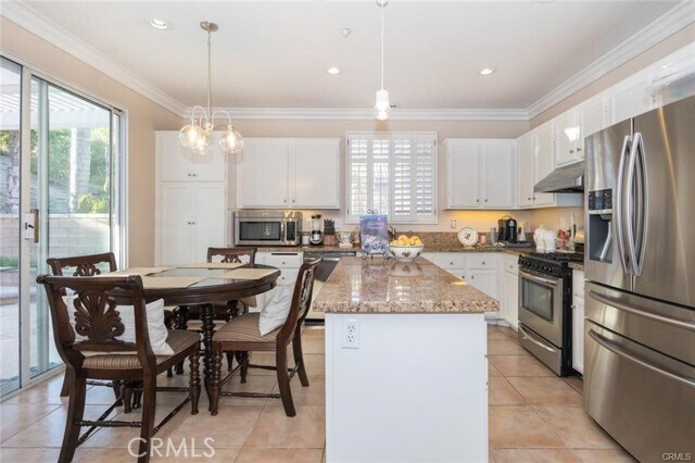 Foto del edificio - 14274 Walnut Creek Dr