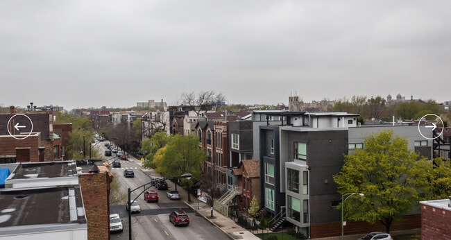 Building Photo - 1815 W Armitage Ave