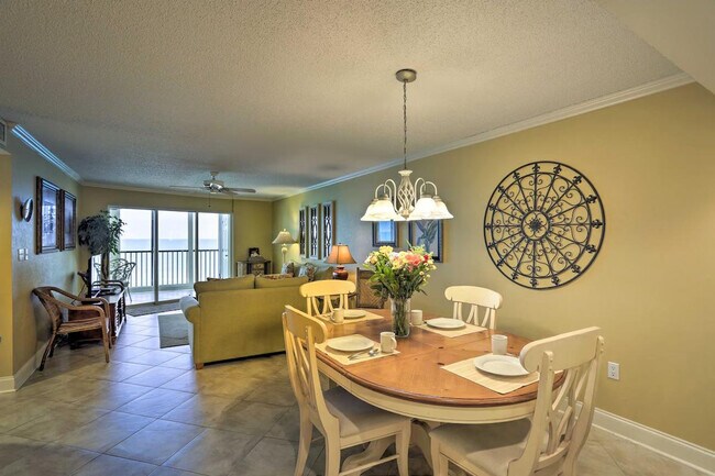 Foto del edificio - 2700 N Beach Rd