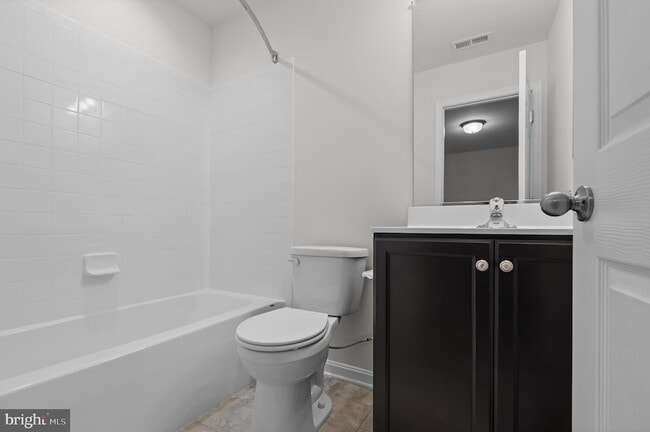 Building Photo - 377 Tumblers Wy