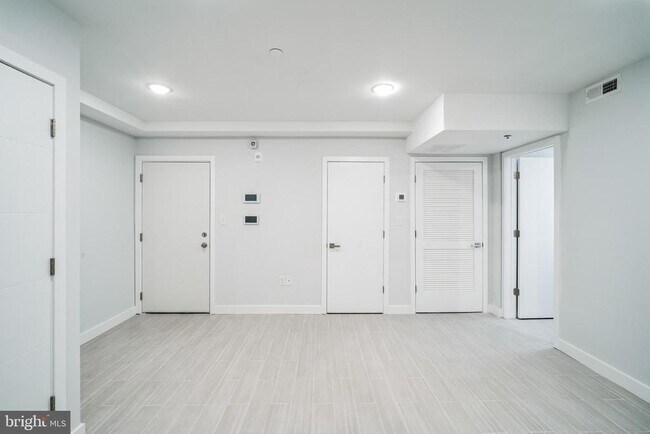Foto del edificio - 2411 N 7th St