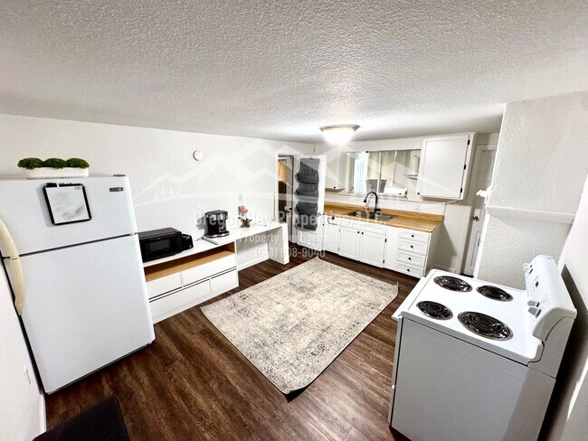Foto del edificio - Bay Park Lane Duplex