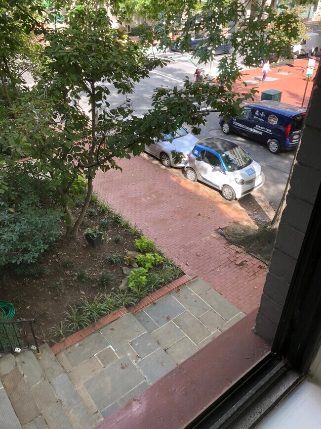 Foto del edificio - West End Giant