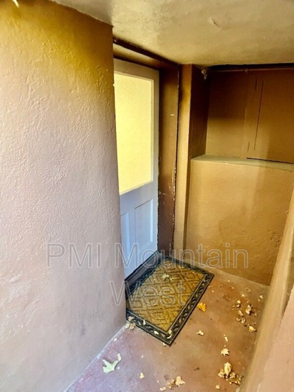 Photo - 555 E 3rd Ave Apartment