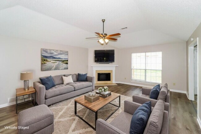 Foto del edificio - 1244 Breezy Gate Dr