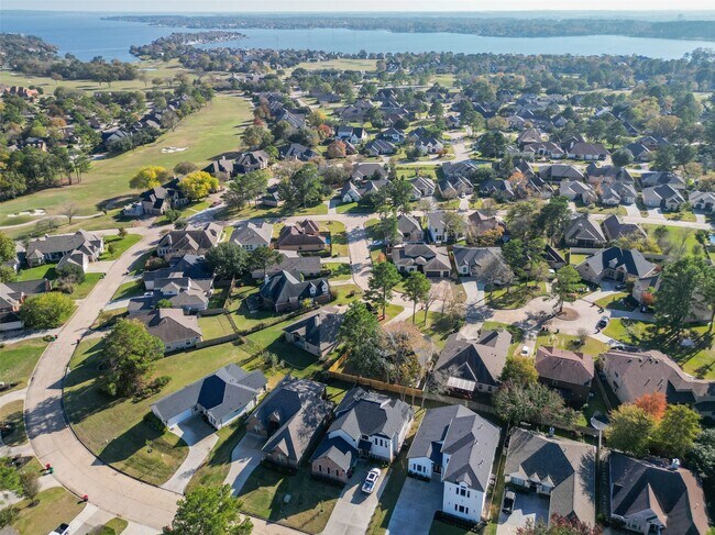 Building Photo - 75 Wick Willow Rd