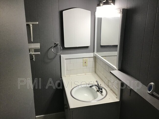 Foto del edificio - 1441 SW Van Buren St