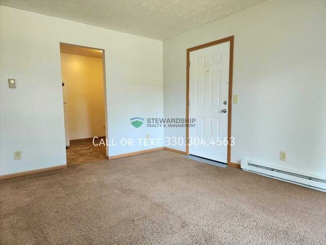 Building Photo - 7277 Stuhldreher St NW