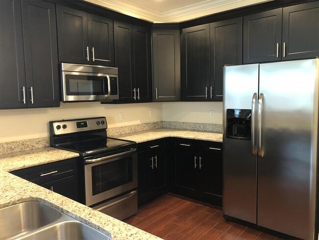 Photo - 2553 South Mills Avenue Apartment