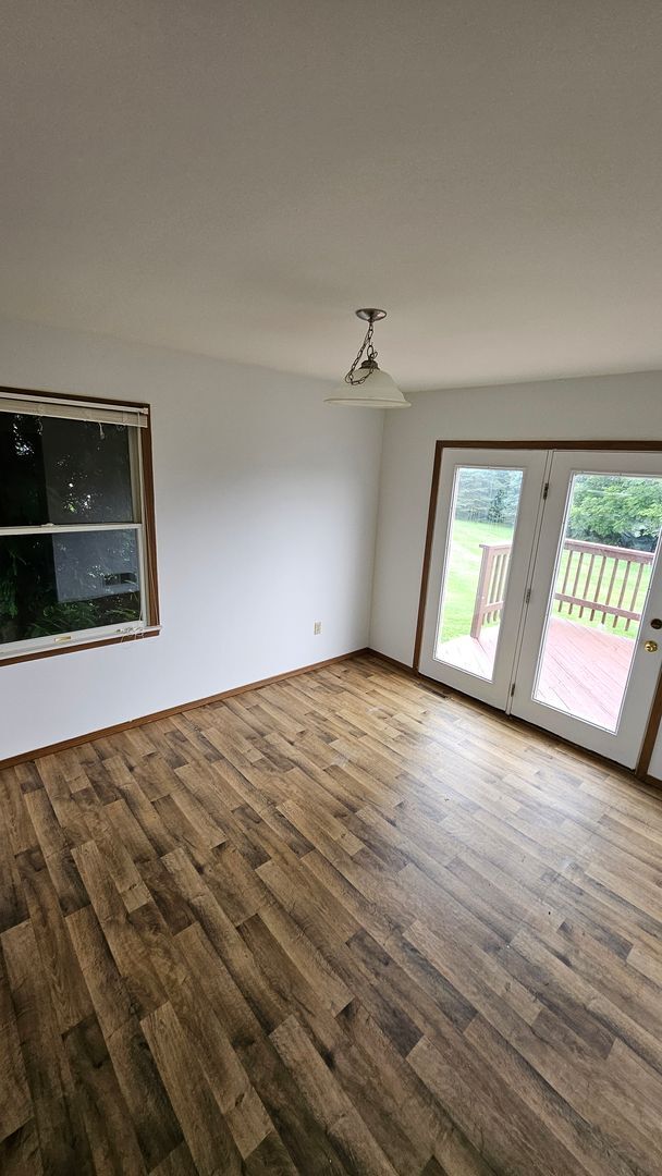 Building Photo - 3182-3184 Shellers Bend