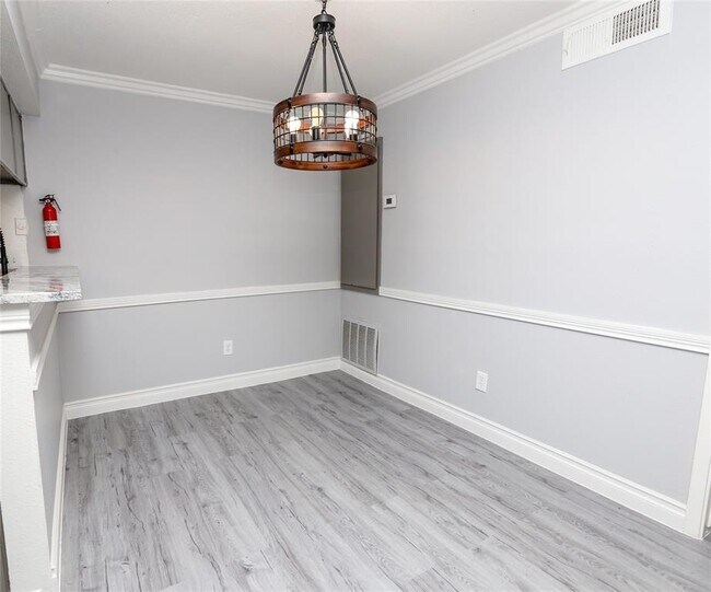 Foto del edificio - 2700 Westridge St