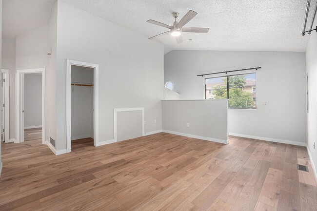 Foto del edificio - Upper-Level Duplex | $1,850/mo | All Utili...