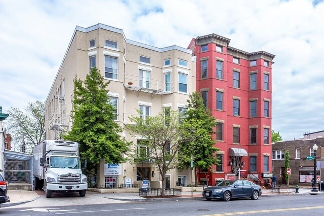 Building Photo - 1933 18th St NW