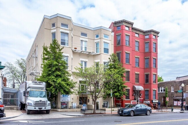 Foto del edificio - 1933 18th St NW