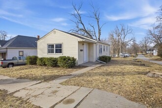 Building Photo - 3343 Penn St