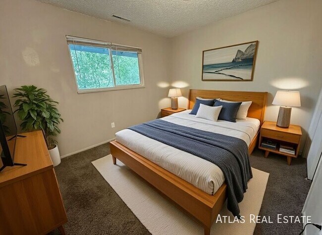 Photo - 303 University Dr Apartment