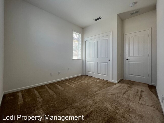 Building Photo - 3 br, 2 bath House - 2648 Chardonnay Lane