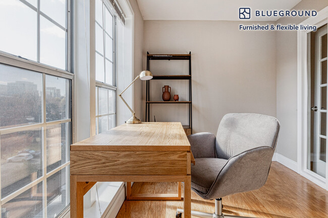 Foto del edificio - 1804 N Quinn St