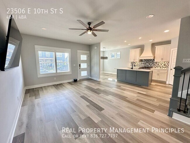 Foto del edificio - 23506 E 10th St S