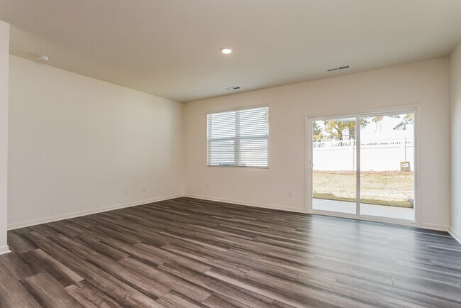 Foto del edificio - Fantastic 3bd/2ba home! Let yourself in!