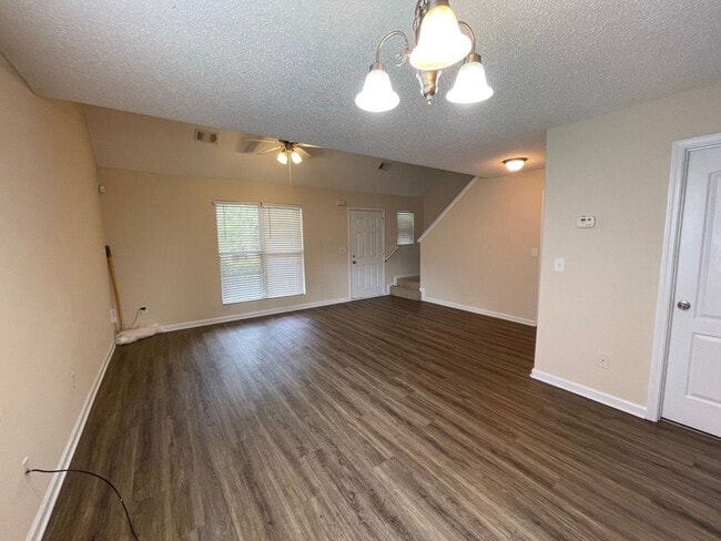 Photo - BRIDGEWATER HOME! PRE-LEASING FOR AUGUST 1 2026! 1/2 Off Deposit!